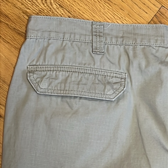 Carhartt Relaxed Fit Khaki/Tan Shorts w/Utility Pocket, Crotch Gusset Men's 44 - Picture 8 of 10